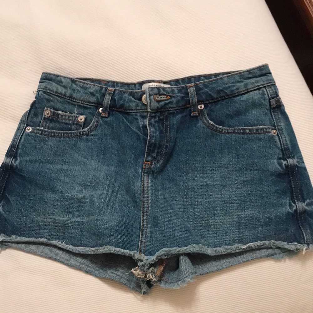 Zara Jean skort